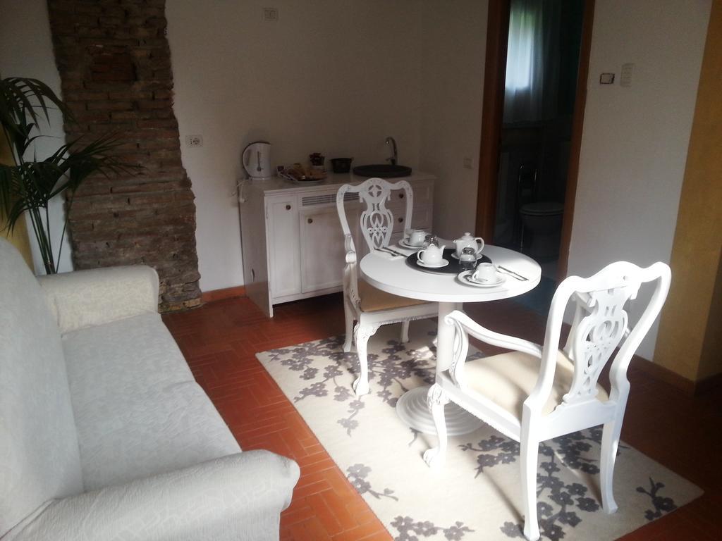 Le Residenze Del Tenore Romano di Lombardia Ruang foto