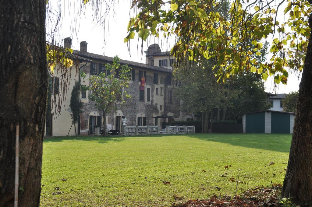 Le Residenze Del Tenore Romano di Lombardia Bagian luar foto
