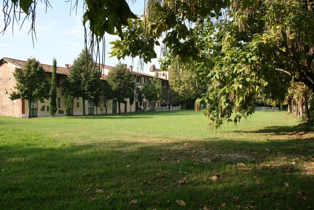 Le Residenze Del Tenore Romano di Lombardia Bagian luar foto