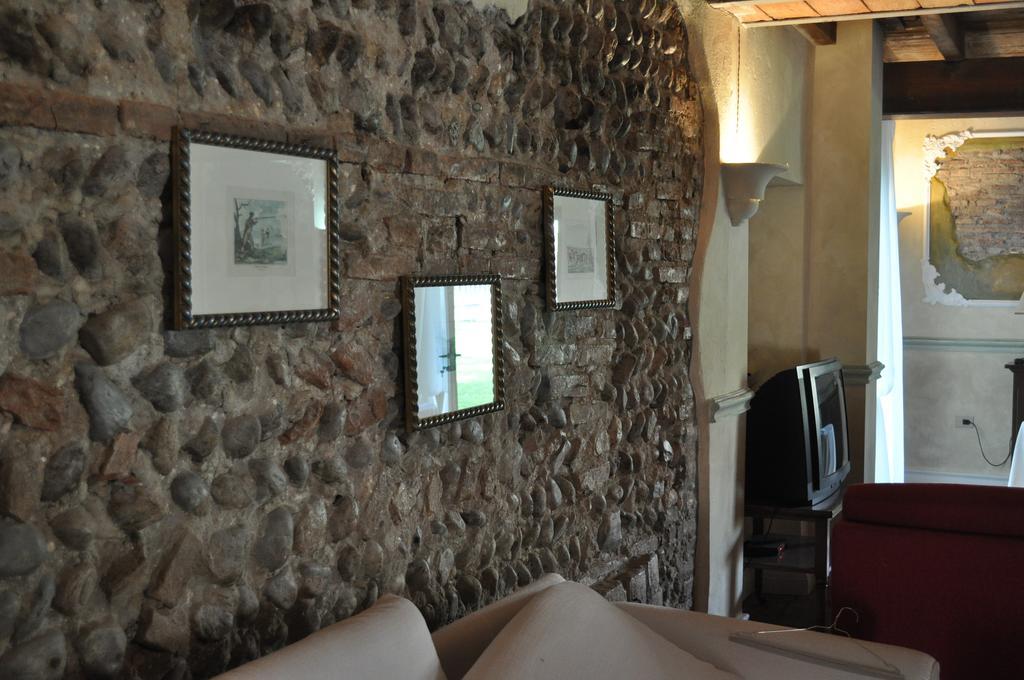 Le Residenze Del Tenore Romano di Lombardia Bagian luar foto